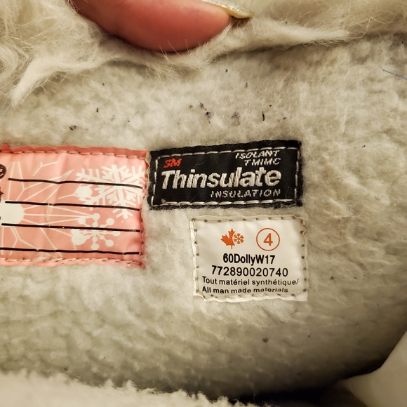 Girls winter boots size 4 - Picture 2 of 5